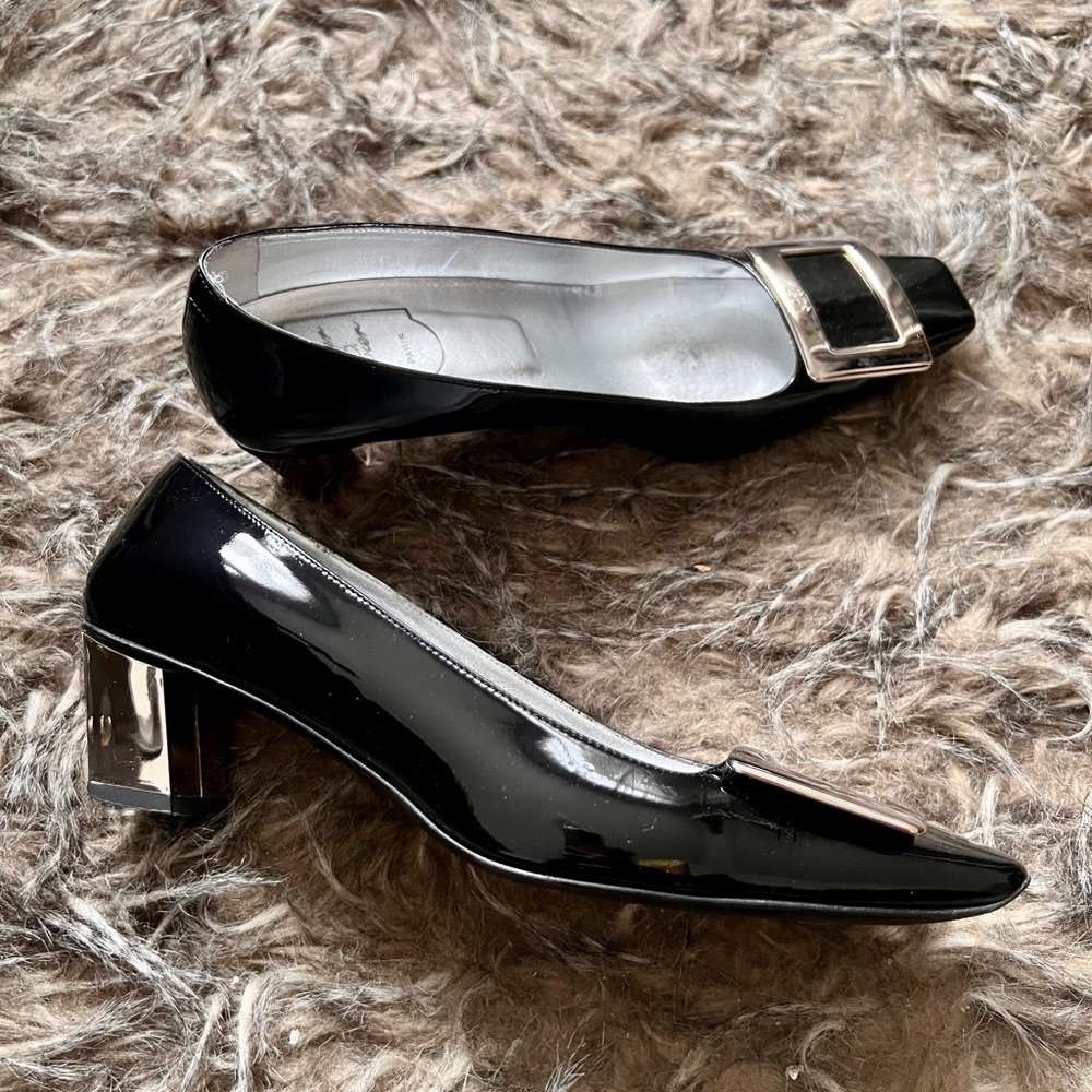 Roger Vivier Paris Patten Leather Kitten Heel Shoes
